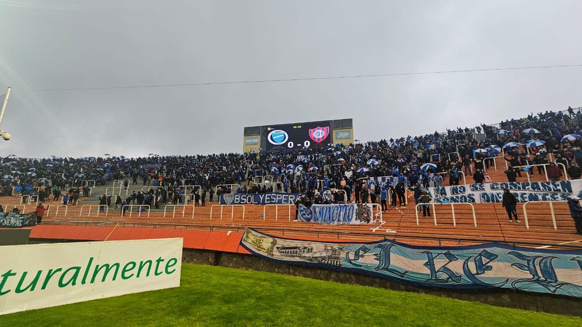 Los hinchas de Godoy Cruz no podrán ir a Córdoba por la Copa Argentina.