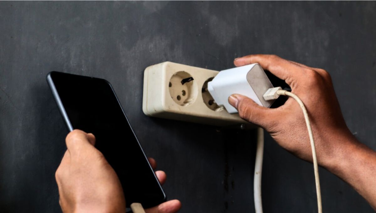 Cada celular tiene un cargador creado a su medida 