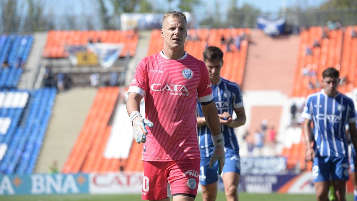 El Ruso deja un gran recuerdo en los hinchas tombinos