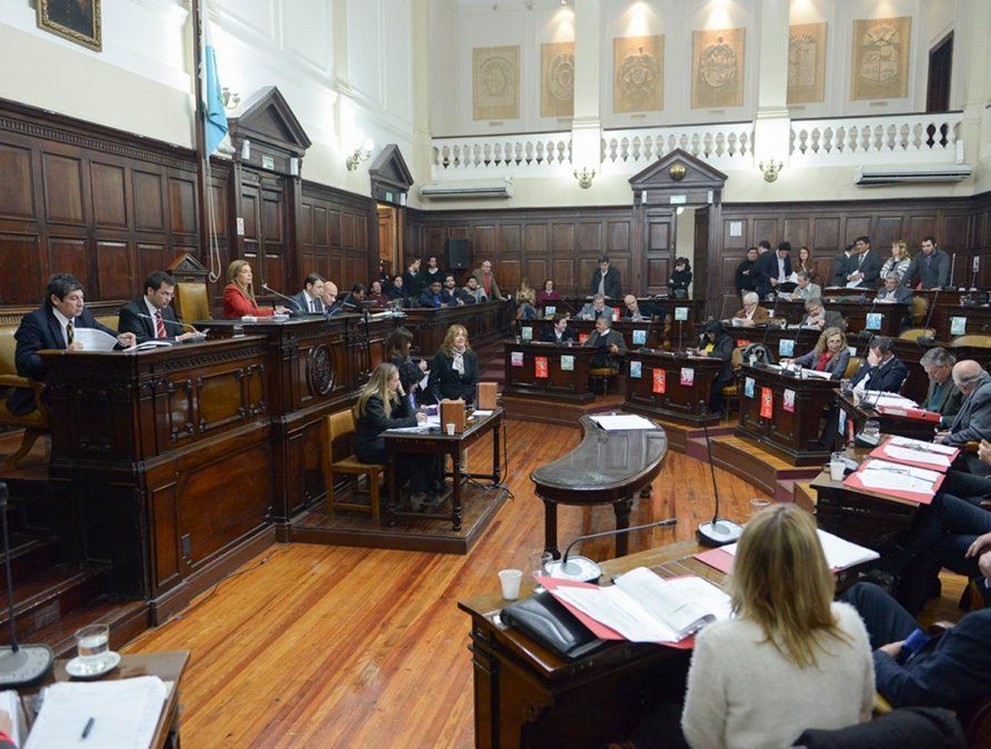 Senadores convirtieron en ley los proyectos de Avalúo e Impositiva del Ejecutivo