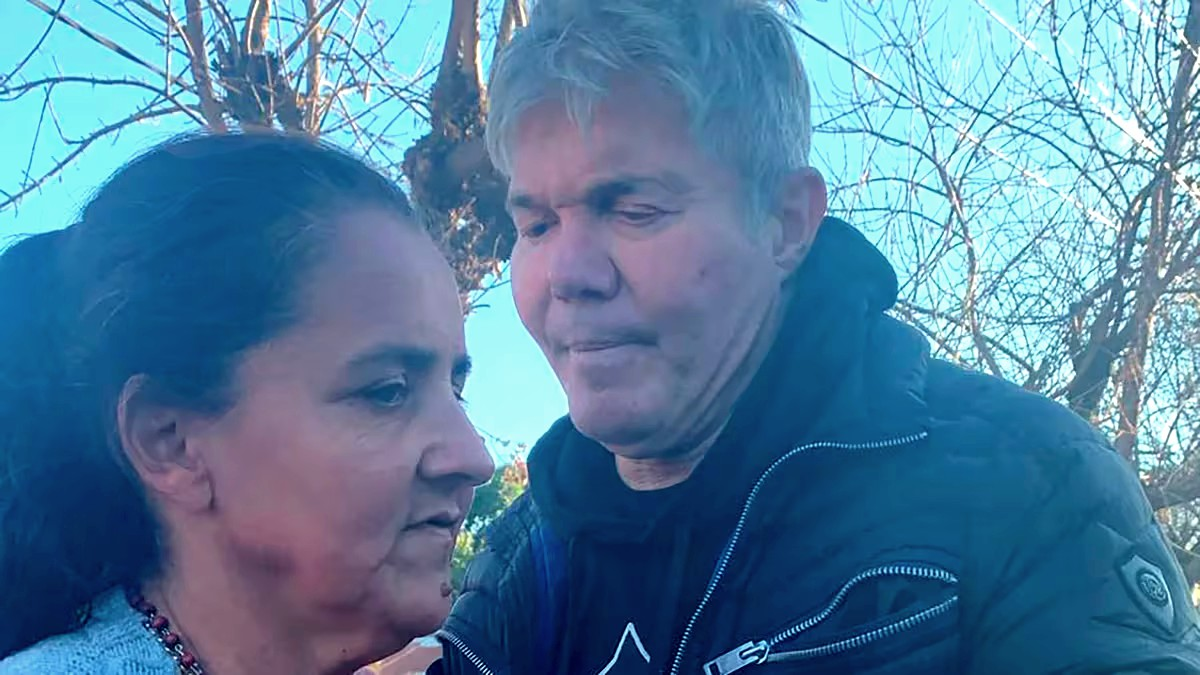 Caso Loan: Fernando Burlando junto a la mamá del ni-ño desaparecido, María Noguera.