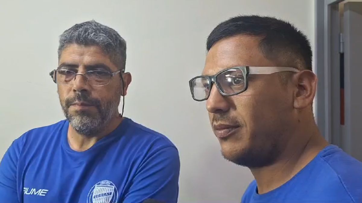 Daniel Durán y Fede Gómez en el vestuario del Tomba. Daniel Durán y Fede Gómez en el vestuario del Tomba.