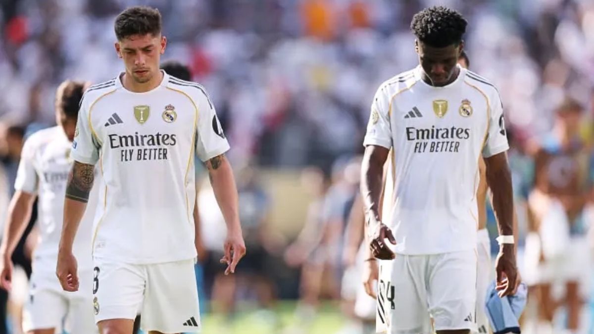 Federico Valverde y Aurélien Tchouaméni se cruzaron tras una práctica del Real Madrid.&nbsp;