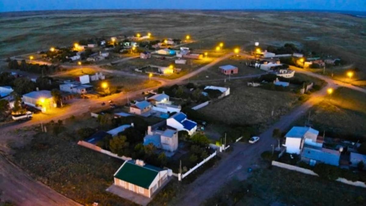 El pueblo se destaca por su inmensa tranquilidad. El pueblo se destaca por su inmensa tranquilidad.