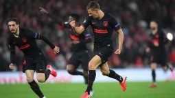 Atlético de Madrid remontó una desventaja y sacó a Liverpool de la Champions