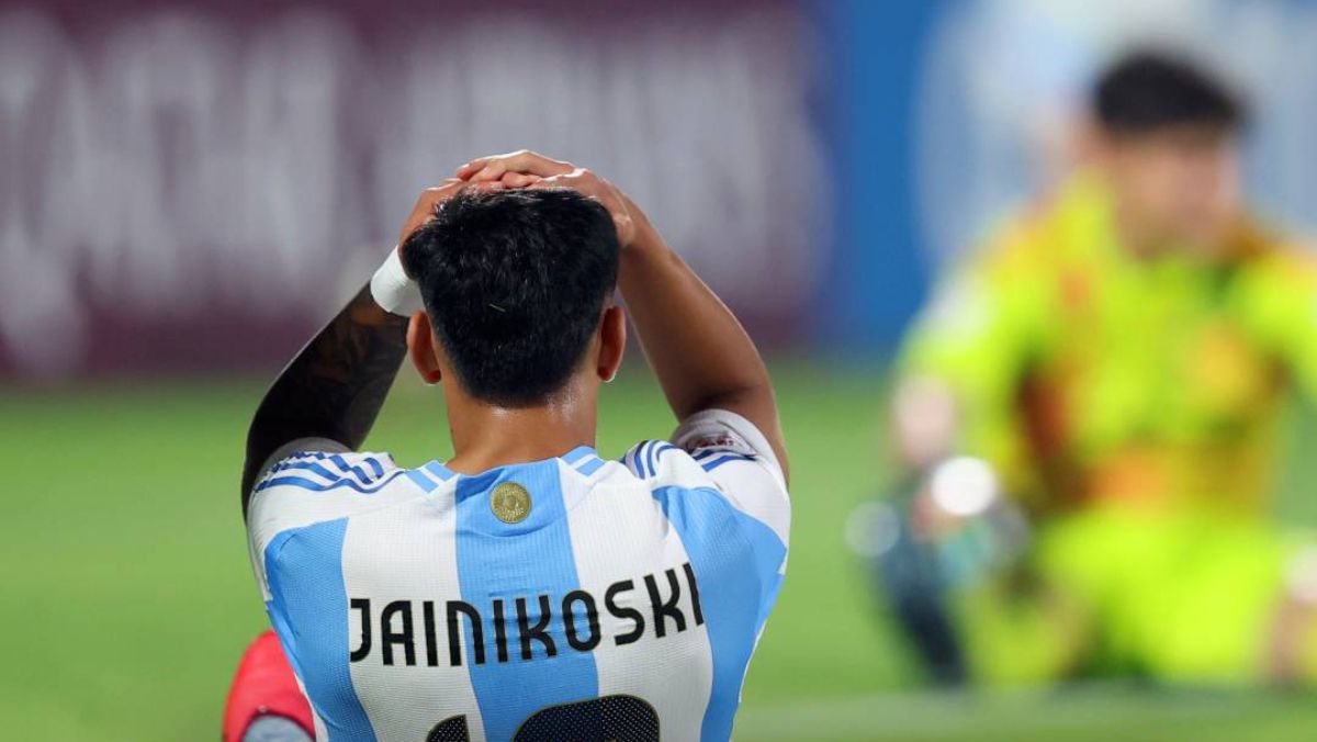 La tristeza de los pibes de la Selecci&oacute;n argentina Sub 17 que no pudieron pasar a los octavos de final del Mundial Sub 17.