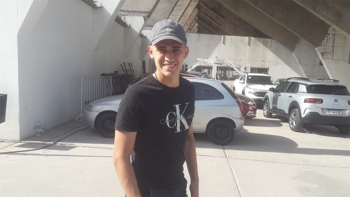 Pablo Solari estuvo en el Víctor Legrotaglie alentando a su hermano Santiago Solari