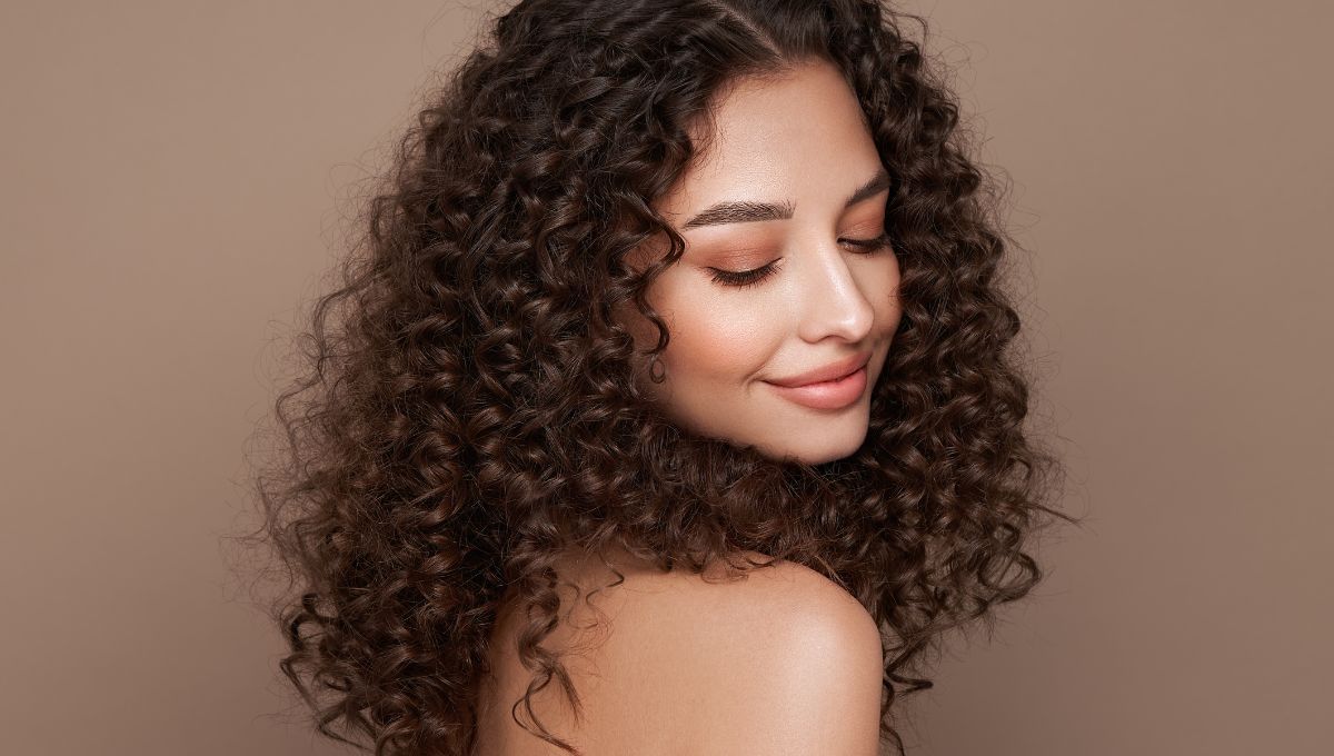 El difusor ayuda a darle forma a los rulos. El difusor ayuda a darle forma a los rulos. 