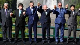 Javier Milei en la cumbre del Mercosur.