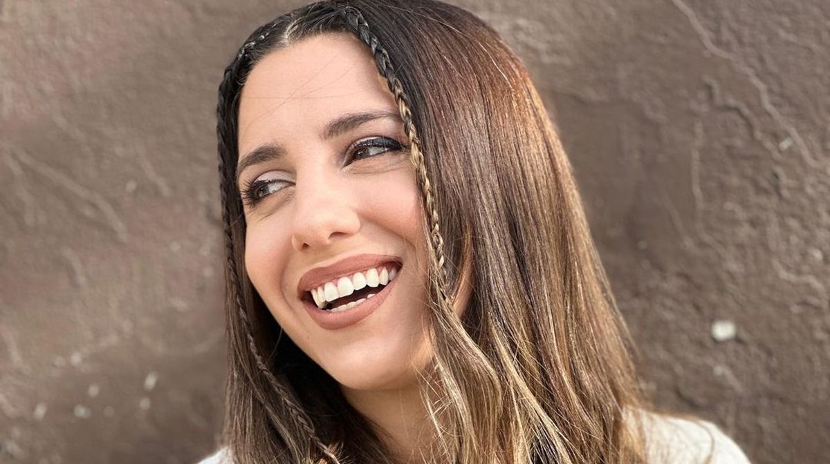 Cinthia Fernández paraliza la tendencia off-white: ultra colaless a la vista