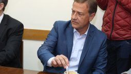 Suarez apuesta al voto peronista no kirchnerista