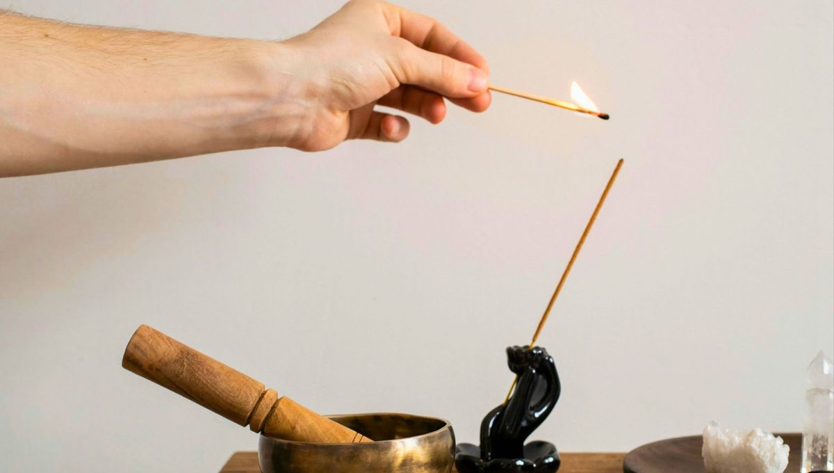 Haz este ritual y prende un sahumerio de canela el 1 de enero de 2026. Haz este ritual y prende un sahumerio de canela el 1 de enero de 2026.