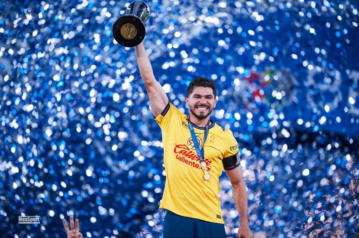 El Azulcrema levantó una vez más el trofeo.