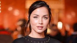 La actriz Ana de Armas fue elogiada por su papel de Marta Cabrera en la película de Netflix.