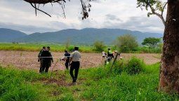 El joven fue encontrado brutalmente golpeado y asesinado de un balazo en el cráneo, en una plantación de caña de azúcar&nbsp;
