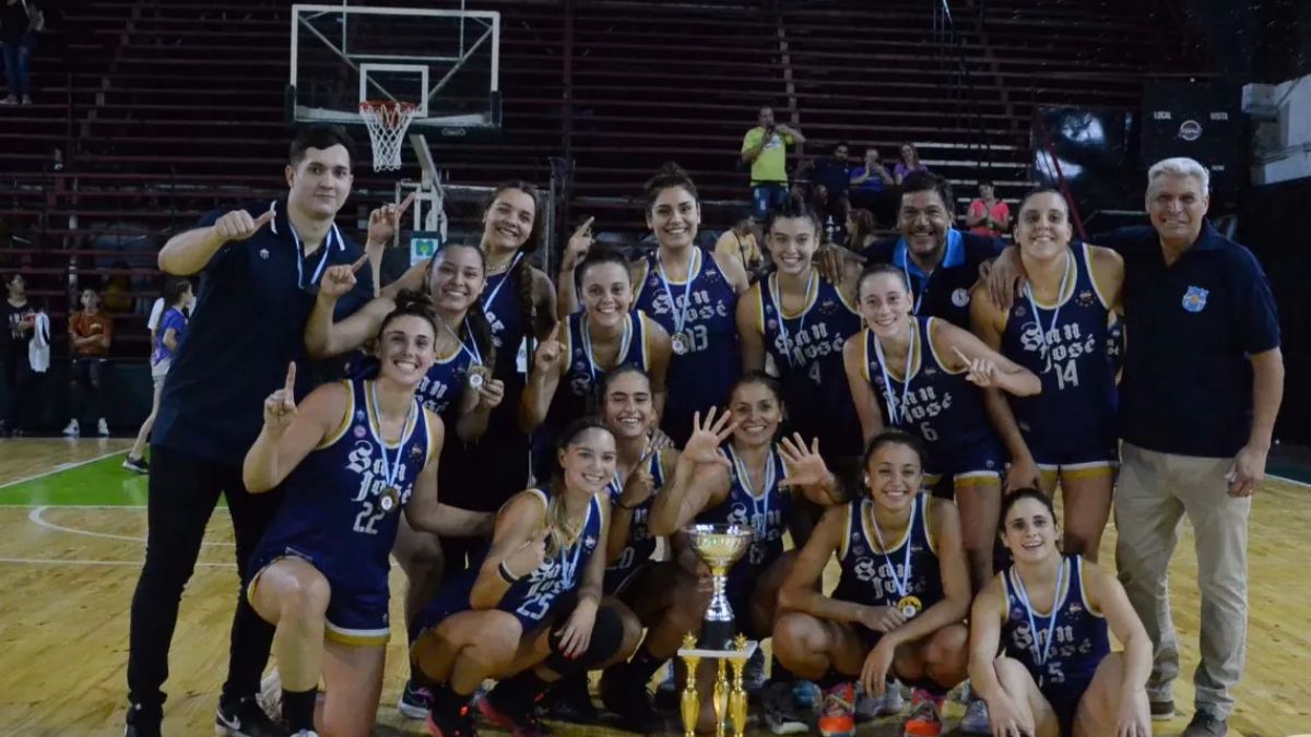Campeonas. El equipo femenino de la Unión Deportiva San José se consagró campeón del Torneo Vendimia 2025 de la federación de Básquet de Mendoza.