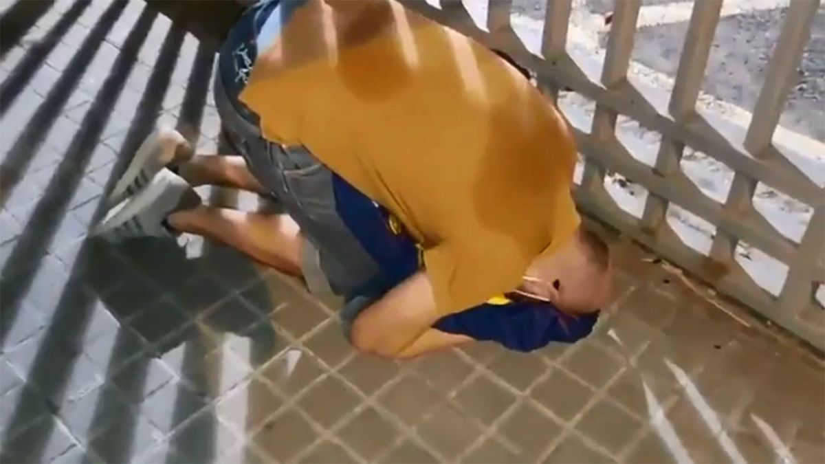 El llanto de los fanáticos de Messi en el Camp Nou