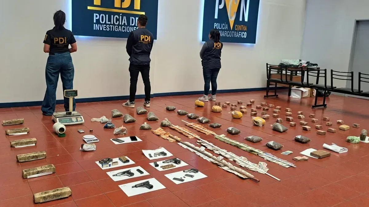 Los elementos secuestrados en el allanamiento.