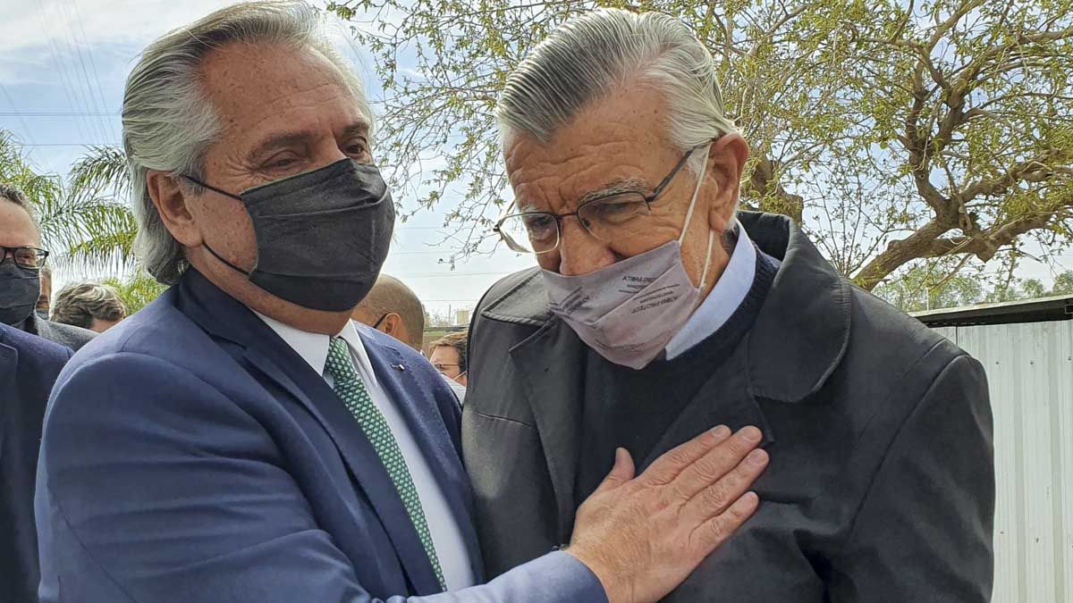 Reencuentro. Alberto Fernández con el veterano caudillo sanjuanino José Luis Gioja.