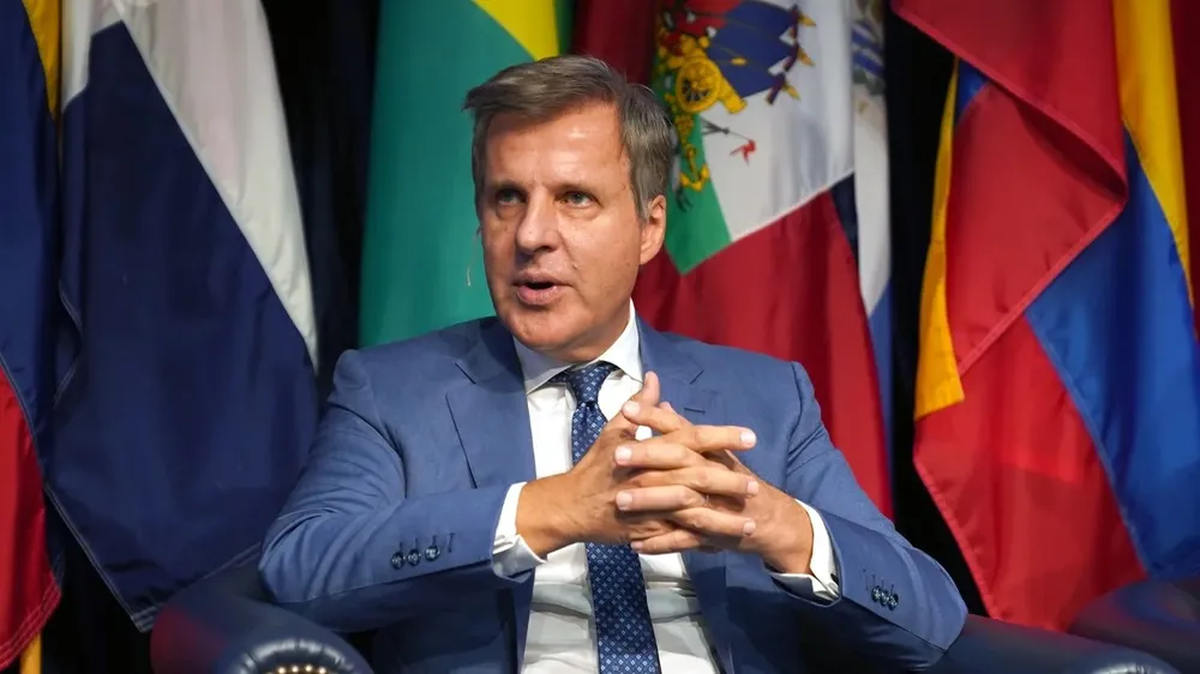 Martín Redrado fue designado profesor visitante en la Universidad Internacional de Florida.