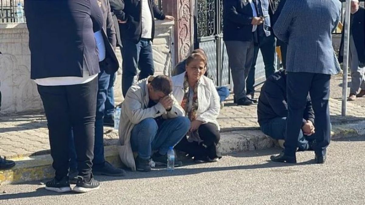 La muerte del adolescente está siendo juzgada. La muerte del adolescente está siendo juzgada.