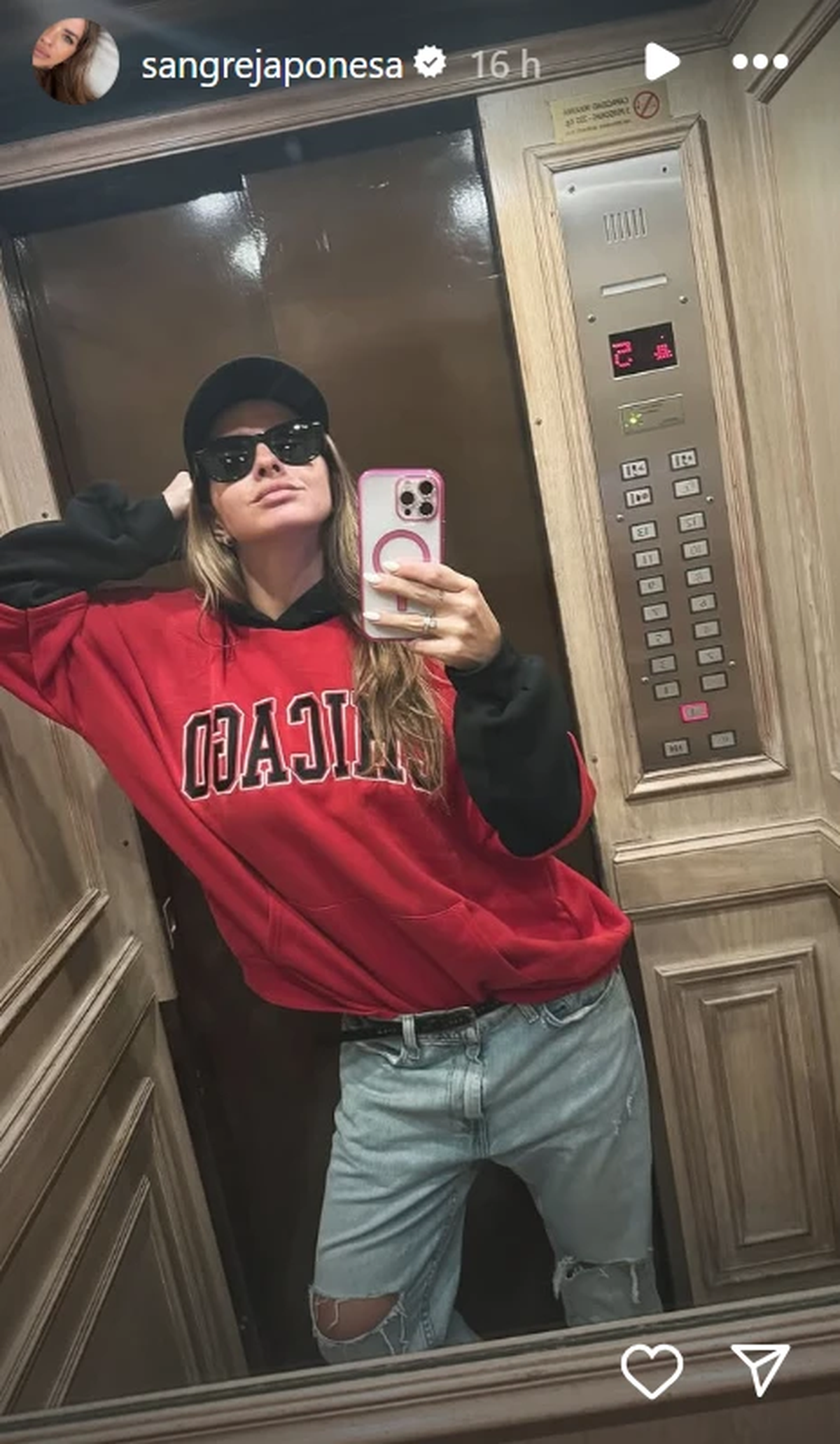 Aseguran que la China Suárez le dedicó su último look al papa León XIV. Aseguran que la China Suárez le dedicó su último look al papa León XIV.