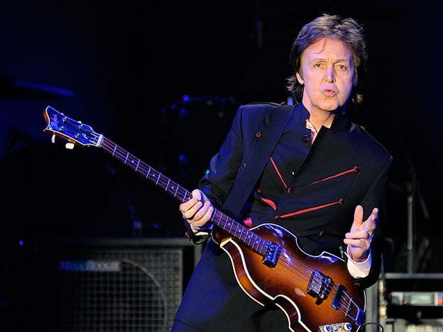 Luis Suárez debutó como periodista y entrevistó a ¡Paul McCartney!