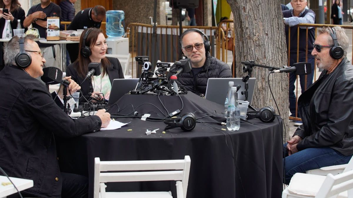 Radio Nihuil festejó sus 66 años desde la Peatonal de la Ciudad de Mendoza
