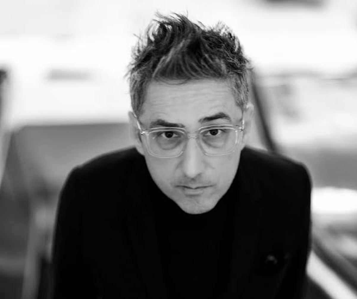 "Soy muy consciente del hecho de que aquellas personas que he conocido y que han muerto viven en mí o siguen en torno a mí", cuenta Patricio Pron. "Soy muy consciente del hecho de que aquellas personas que he conocido y que han muerto viven en mí o siguen en torno a mí", cuenta Patricio Pron.