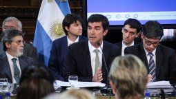 Cinco gobernadores cuestionaron en el Senado el proyecto opositor sobre Ganancias