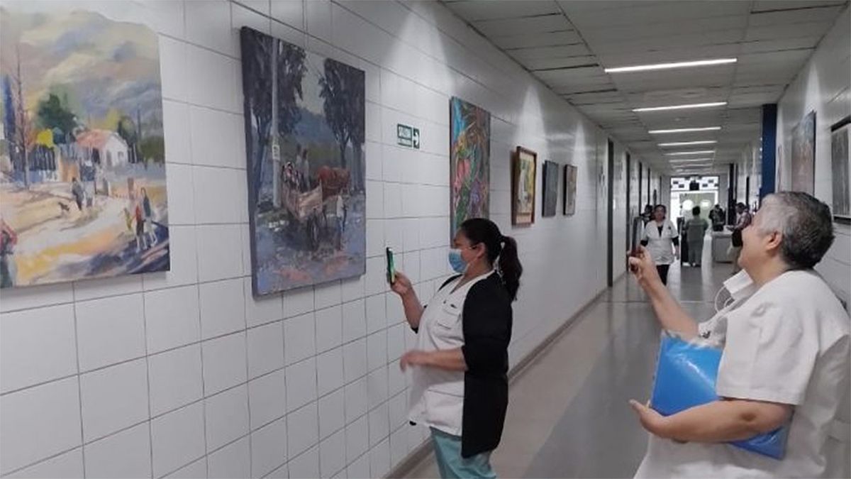 La muestra de arte ya luce en las paredes del Hospital Central.