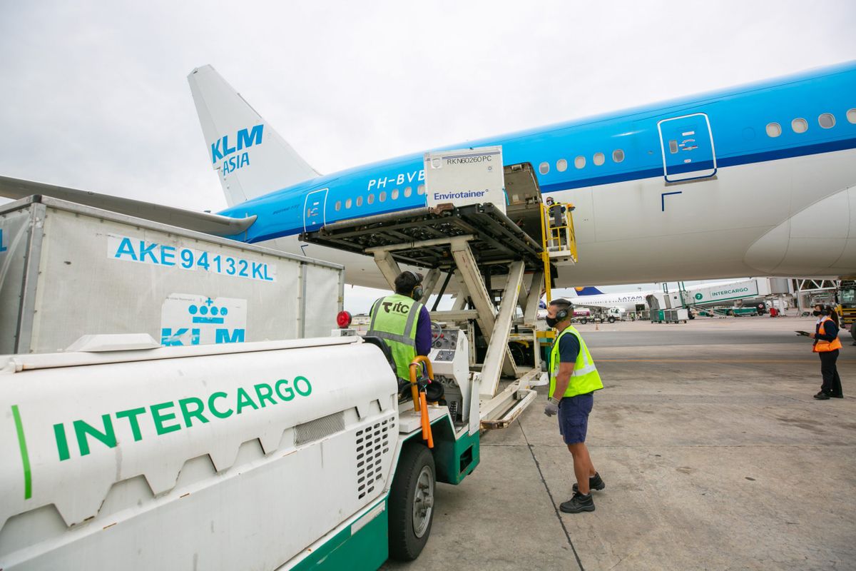 Obviamente que se termina Intercargo: Milei envió mensajes a los gremios aeronáuticos.