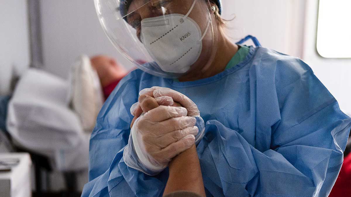 El total de muertes por Covid desde el inicio de la pandemia lleg&oacute; a 98148.