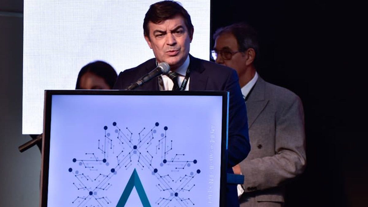 Omar De Marchi, de su época en el Congreso Nacional. Omar De Marchi, de su época en el Congreso Nacional.