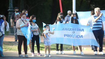 La Iglesia volvió a criticar el aborto y pidió 