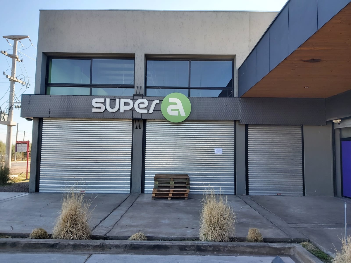 Los locales de la cadena se preparan para su remodelación antes de reabrir bajo la marca Carrefour Express Los locales de la cadena se preparan para su remodelación antes de reabrir bajo la marca Carrefour Express