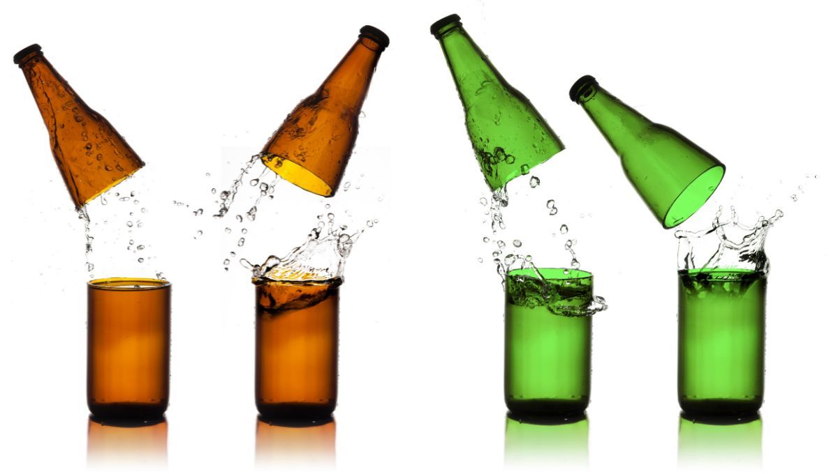 Las botellas de vidrio se pueden cortar de forma fácil y en casa. Las botellas de vidrio se pueden cortar de forma fácil y en casa.