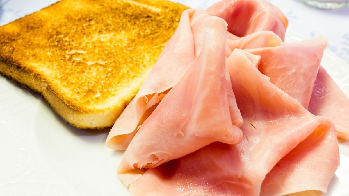Cómo guardar el jamón cocido en la heladera para que no se forme baba y