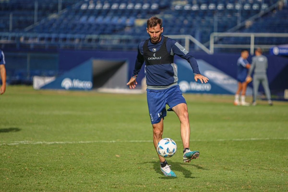 Diego Tonetto es uno de los referentes de Independiente Rivadavia. Diego Tonetto es uno de los referentes de Independiente Rivadavia.