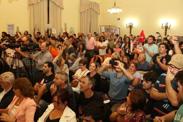 Pese a la ordenanza Glifosato Cero, juez federal autorizó la venta del agrotóxico en Gualeguaychú