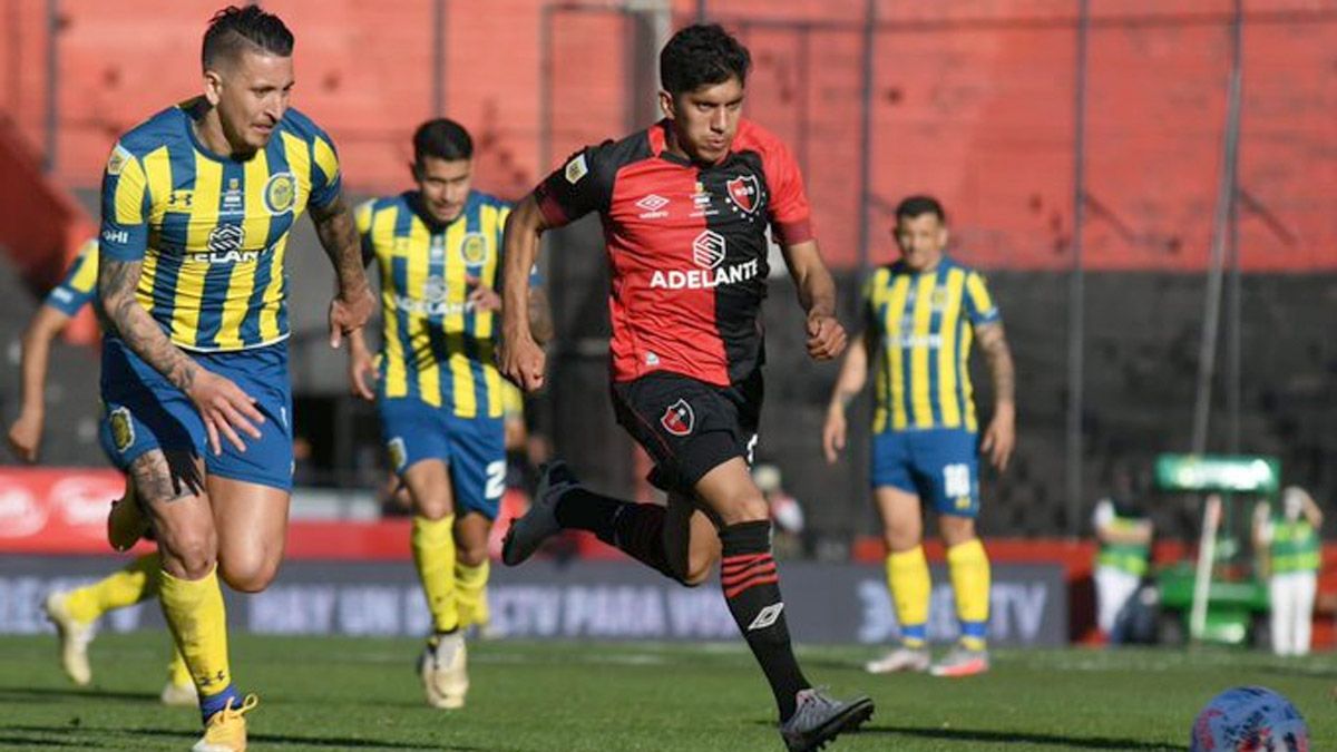 Newell's y Central quedaron a mano en el clásico rosarino