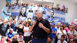 Enfrentado con el hermano