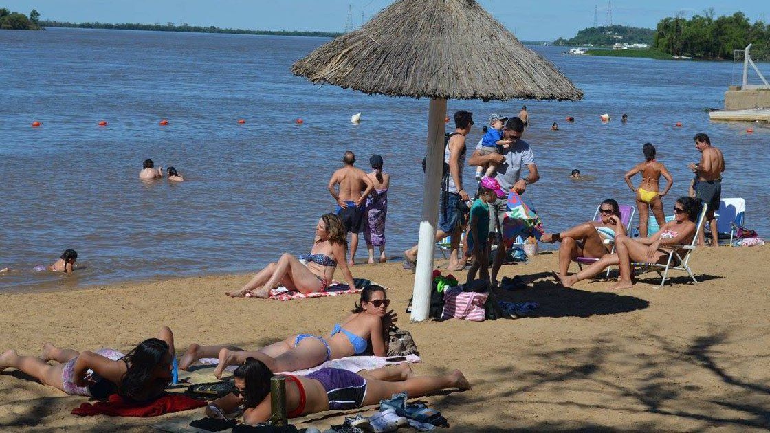 Inauguraron las playas en Paraná