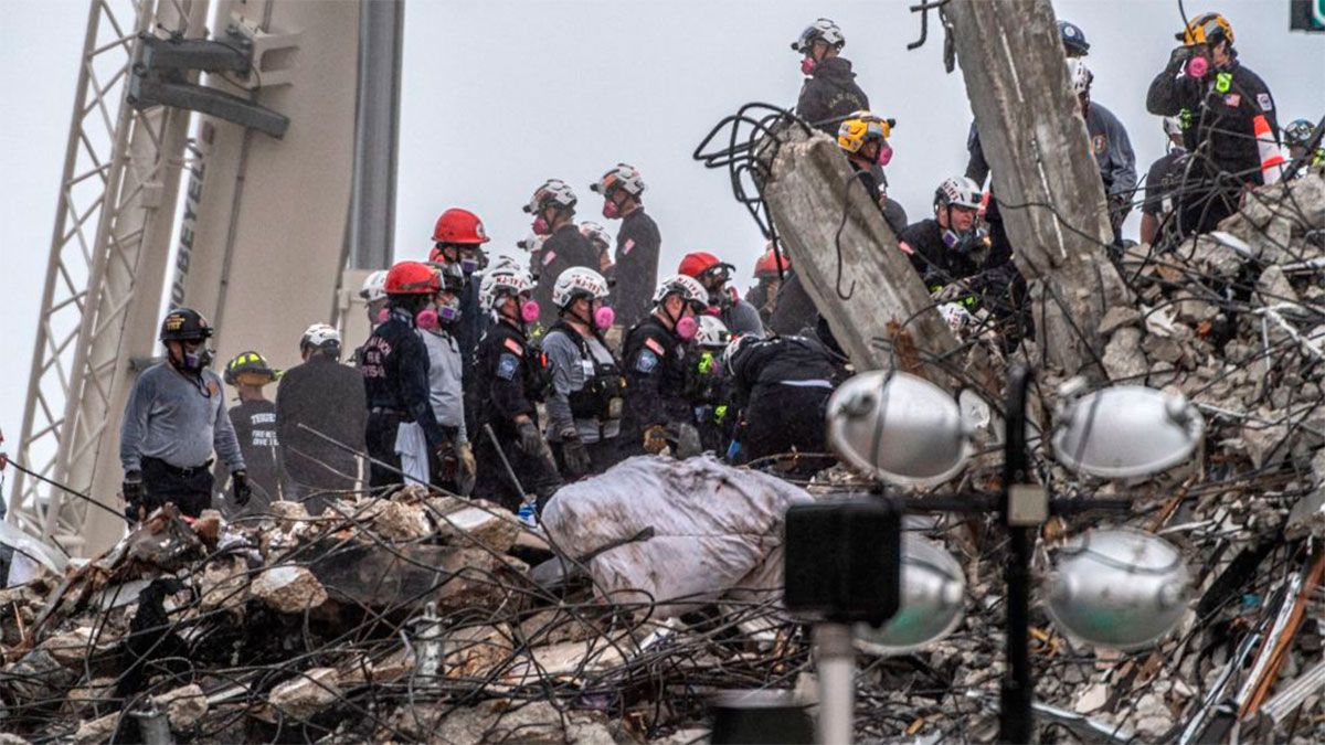 Derrumbe en Miami: hallaron otros cuatro cuerpos