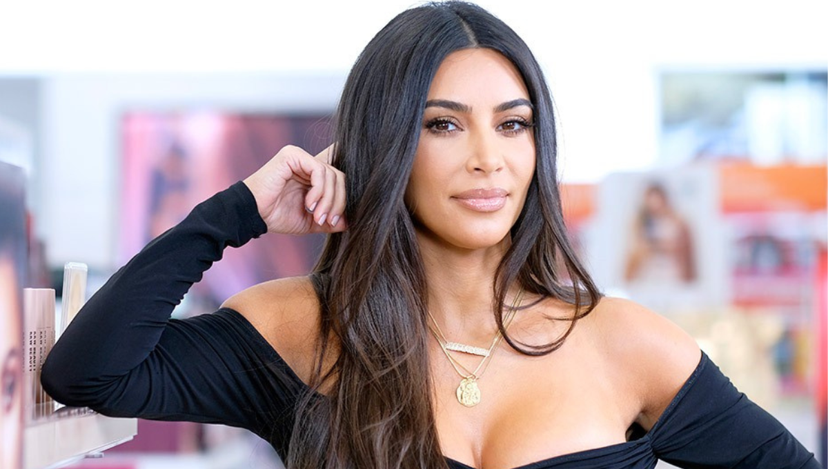Toma nota del truco de Kim Kardashian para tener un cabello fuerte, sano y brillante