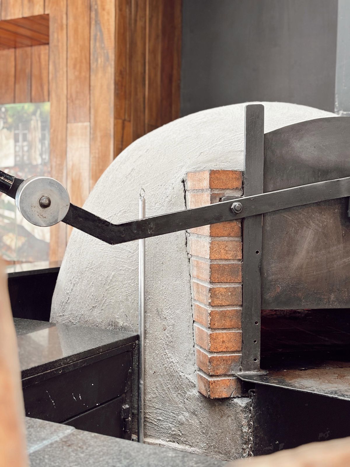 Moderno horno en la Cocina Bodegón. Moderno horno en la Cocina Bodegón.