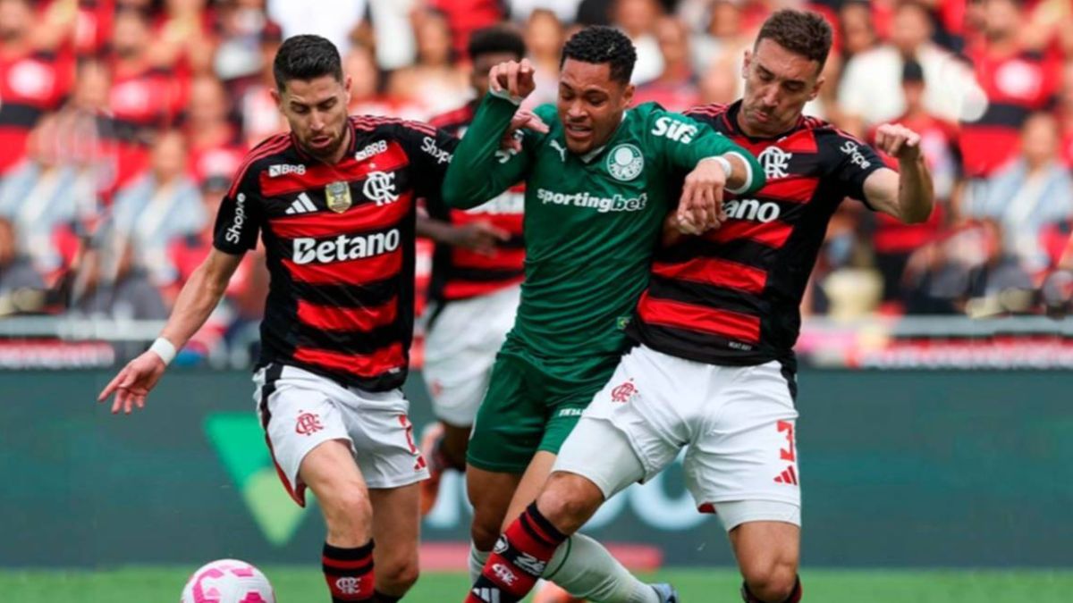 Flamengo y Palmeiras se enfrentan en un nuevo cruce brasileño en la final de la Copa Libertadores