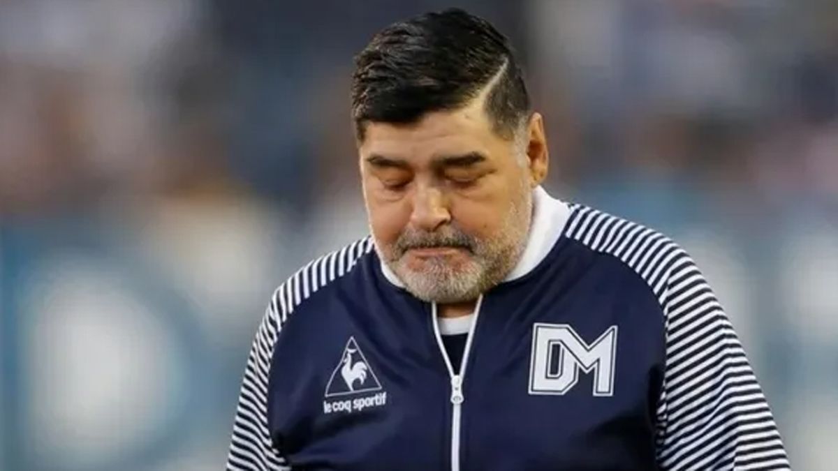 Le Coq Sportif acompañó a Maradona en la gloria del 86 y sus últimos días en Gimnasia La Plata.