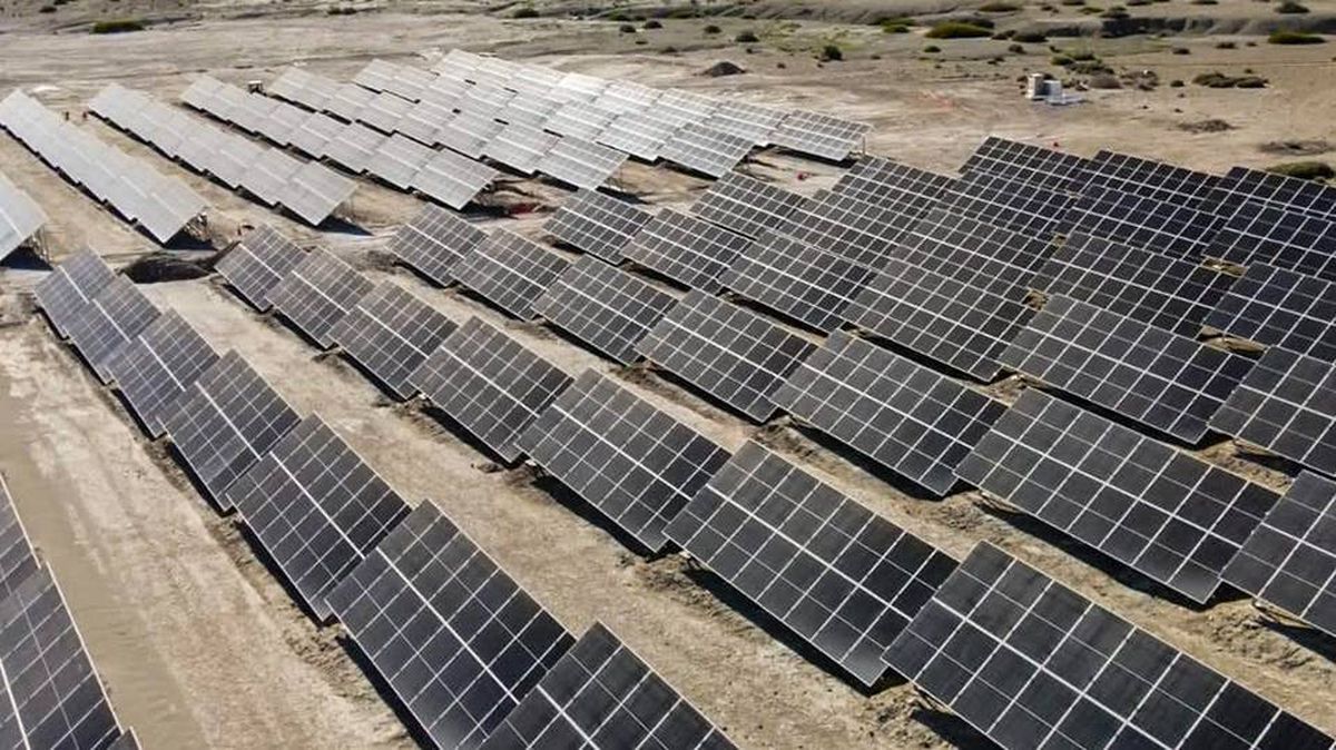 Aconcagua Energía proyecta dos parques para generar energía solar en Luján de Cuyo. Además, construye otro en Malargüe. Aconcagua Energía proyecta dos parques para generar energía solar en Luján de Cuyo. Además, construye otro en Malargüe.