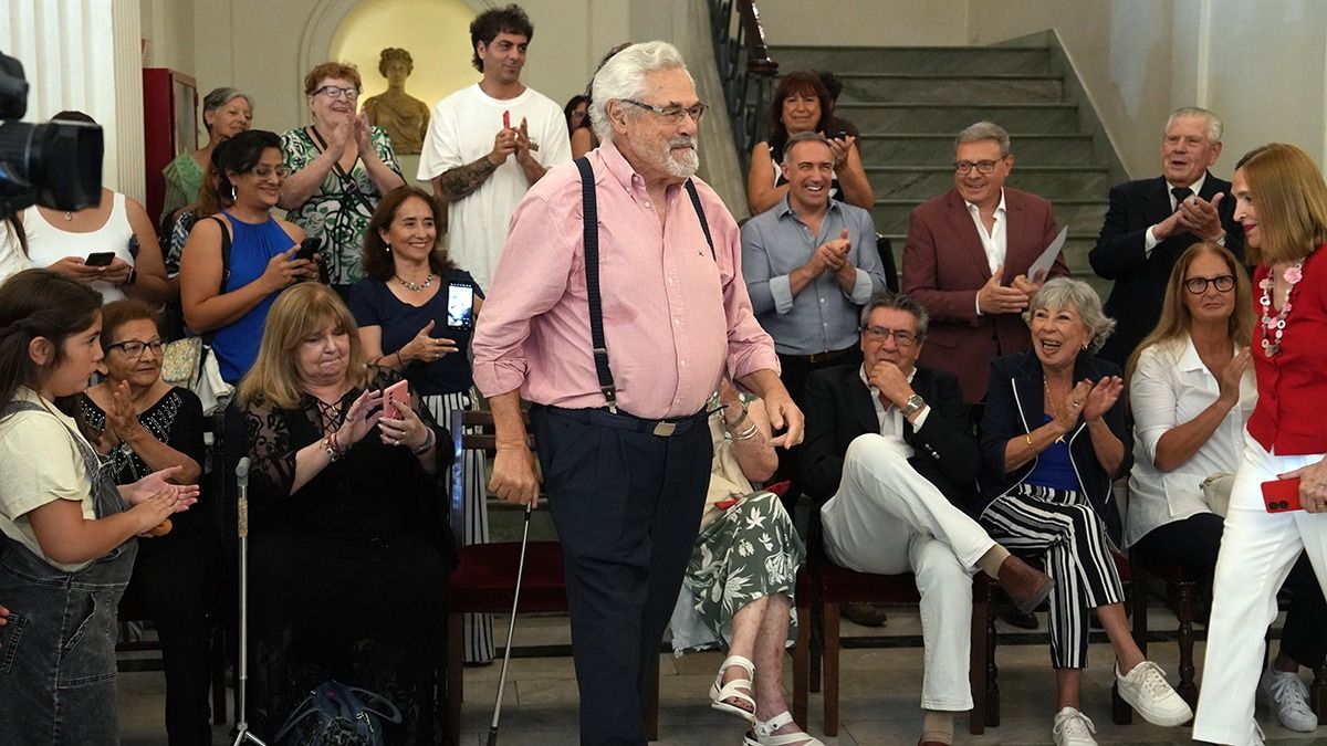 Marcelo Sicilia, el más ovacionado por los periodistas y locutores. Marcelo Sicilia, el más ovacionado por los periodistas y locutores.